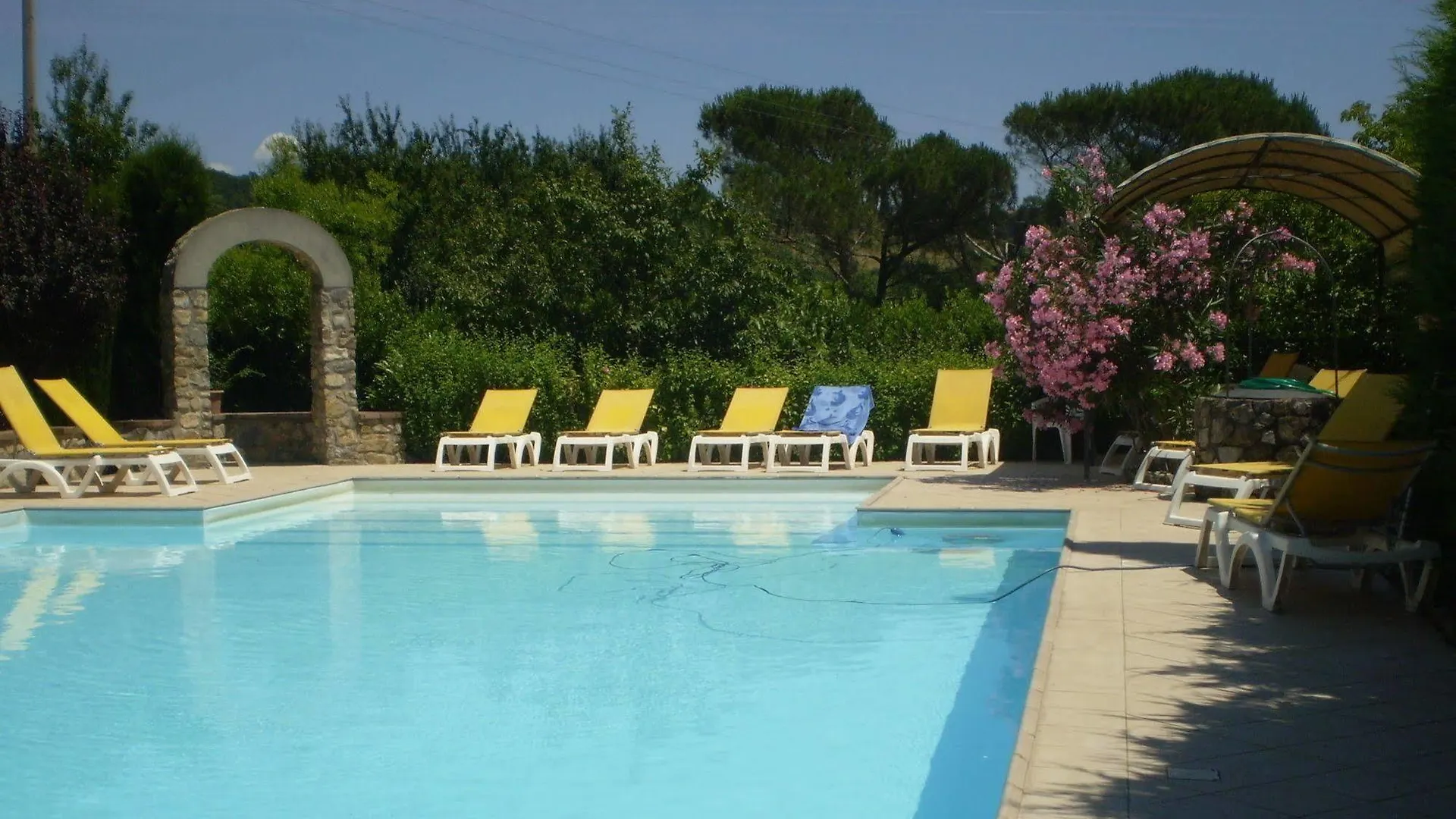 Nido Del Merlo Bed & Breakfast Santomato