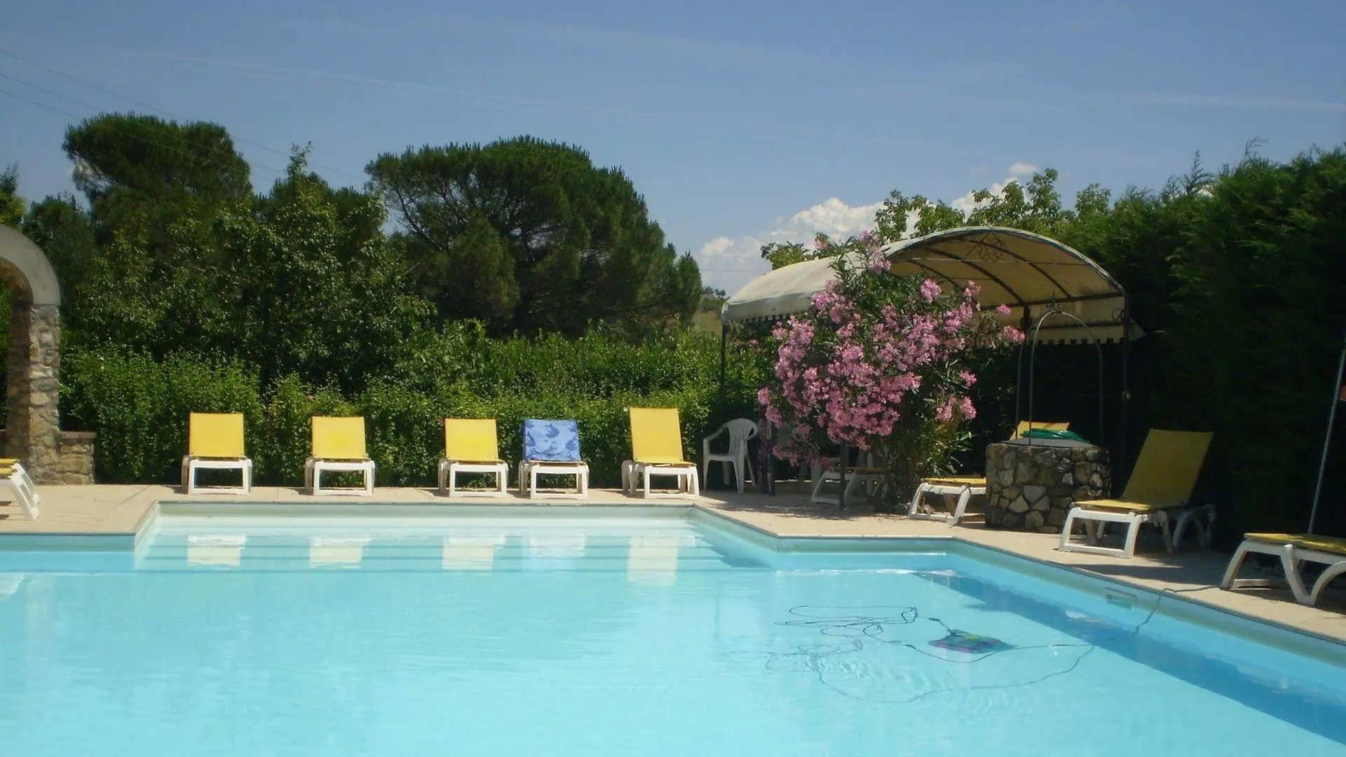 Nido Del Merlo Bed & Breakfast Santomato